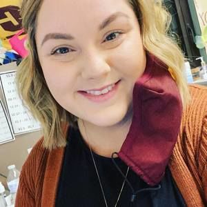 Meet your Posher, Nicole